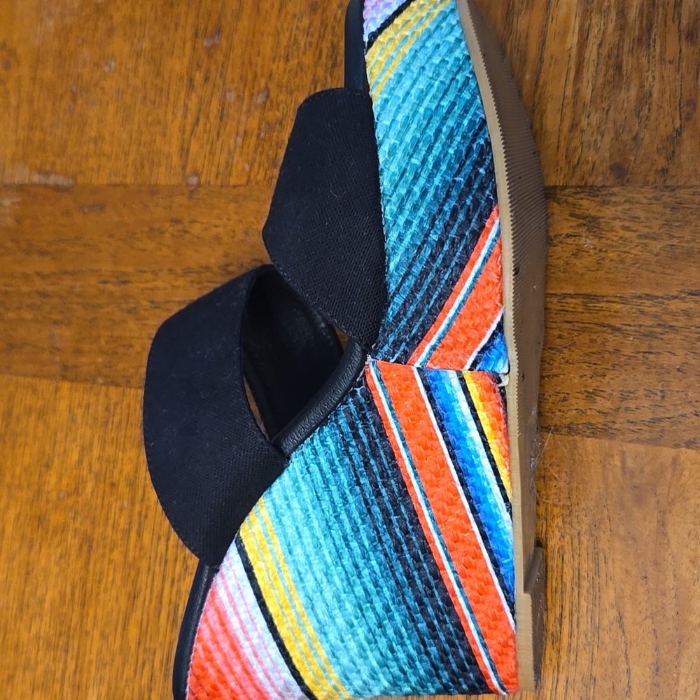 Colorful Wedge Sandals - Picture 10 of 11
